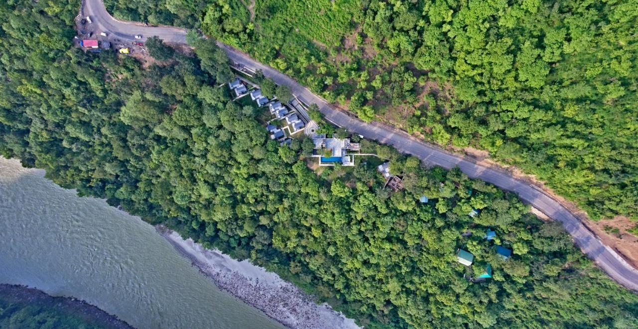 The Roseate Ganges Rishikesh Hotel Exterior photo