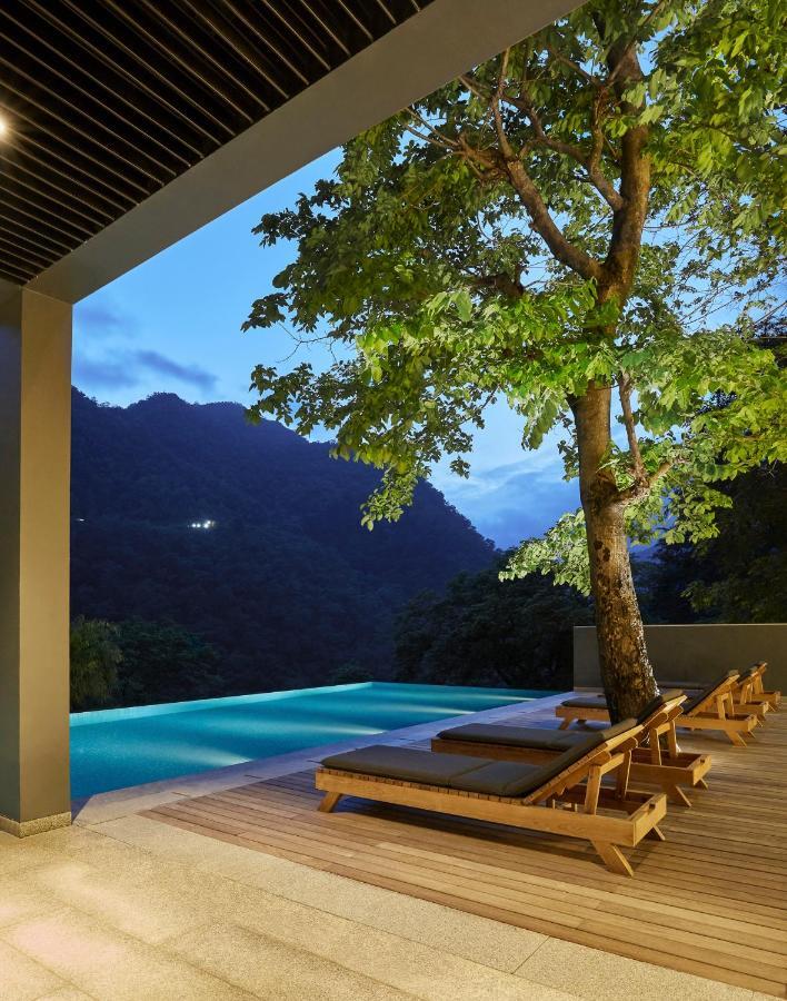 The Roseate Ganges Rishikesh Hotel Exterior photo